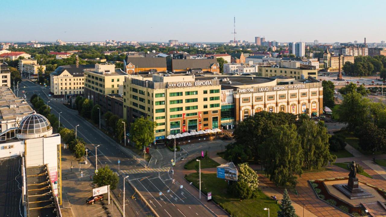 Europa Hotel And Apartment Kaliningrad Bagian luar foto
